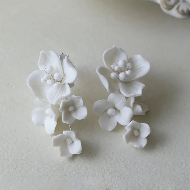 SLBRIDAL Handmade Ins Style Rhinestones Crystal Porcelain Flower Bridal Wedding Bracelet Bangle Bridesmaids Women Girls Jewelry