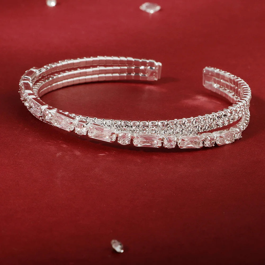 QYY Simple and Exquisite Copper and Zirconia Studded Bracelet Everyday Jewelry Bangle Fashionable Party Bracelet Holiday Gift