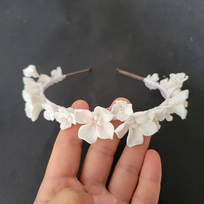 SLBRIDAL Handmade Ins Style Rhinestones Crystal Porcelain Flower Bridal Wedding Bracelet Bangle Bridesmaids Women Girls Jewelry