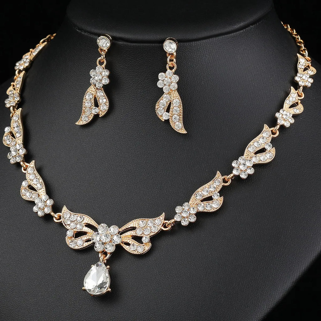 Bridal Necklace Set, High-End Bowknot Crystal-Encrusted Diamond Wedding Dress and Banquet Dress Jewelry Matching Set