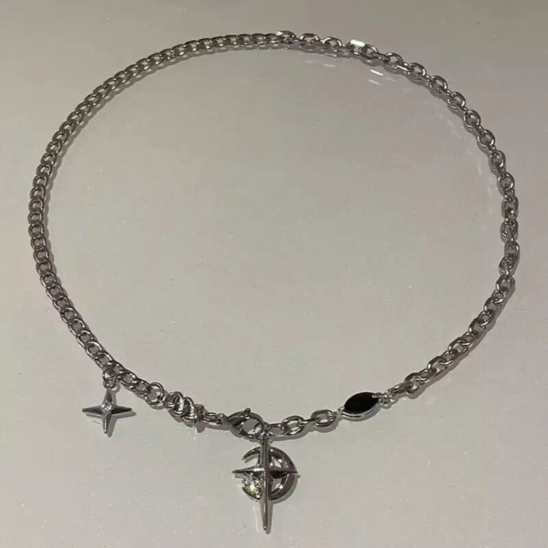 Fashionable Black Gemstones Star Necklace Ornament for Trendy Women Who Appreciate Distinctive Jewelry Statement Pieces