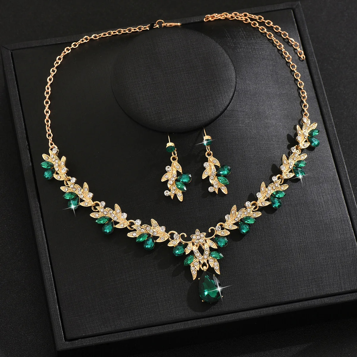 2025 Fashion Jewelry Set for Bridal Necklace Earrings Set Women Crystal Engagement Wedding Banquet Dress Accessories